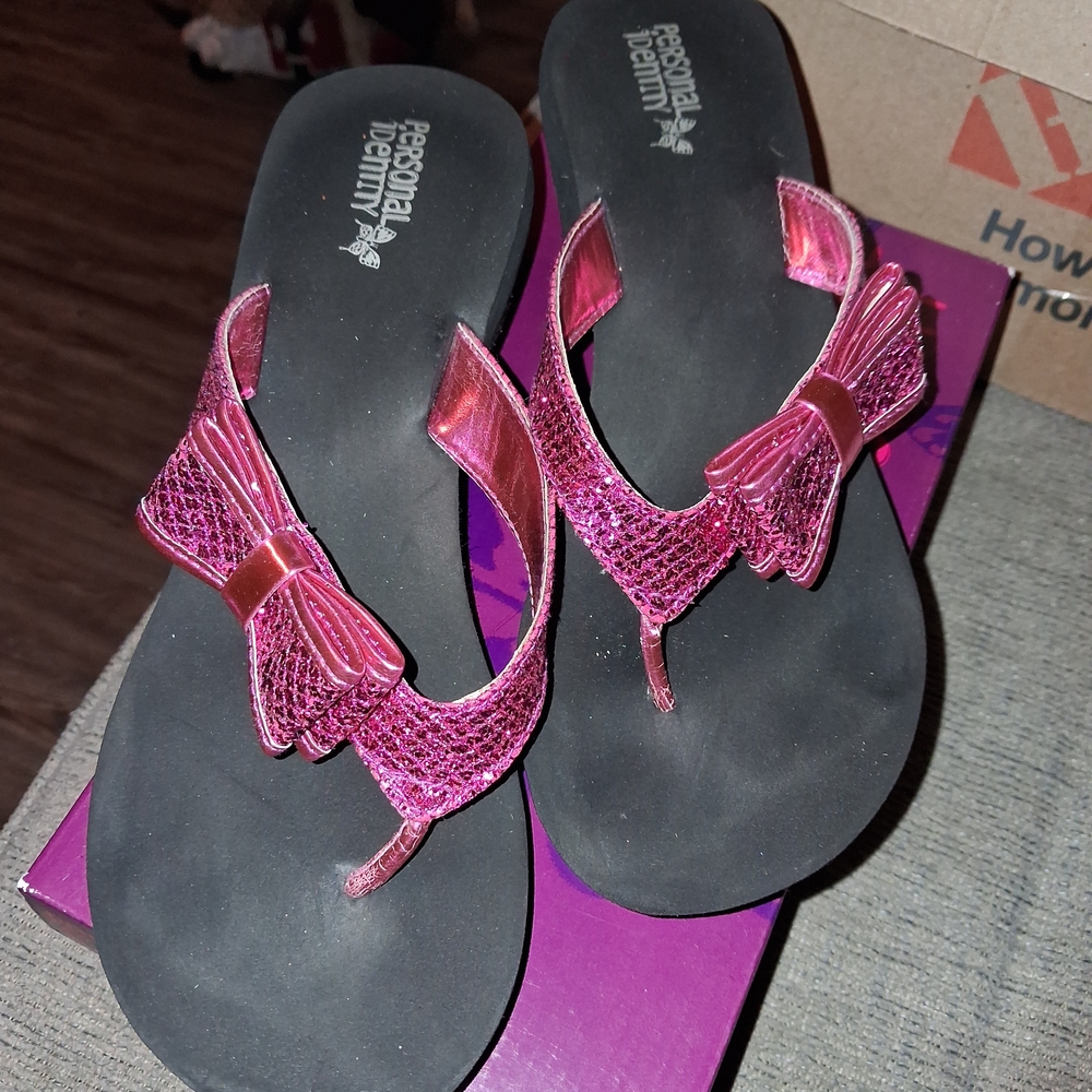 Personal Identity Pink Women's Sandals with Bow